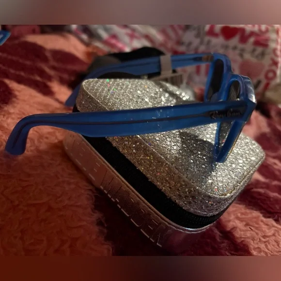 Ray-Ban Blue Unisex brand new Sunglasses - Picture 3 of 16